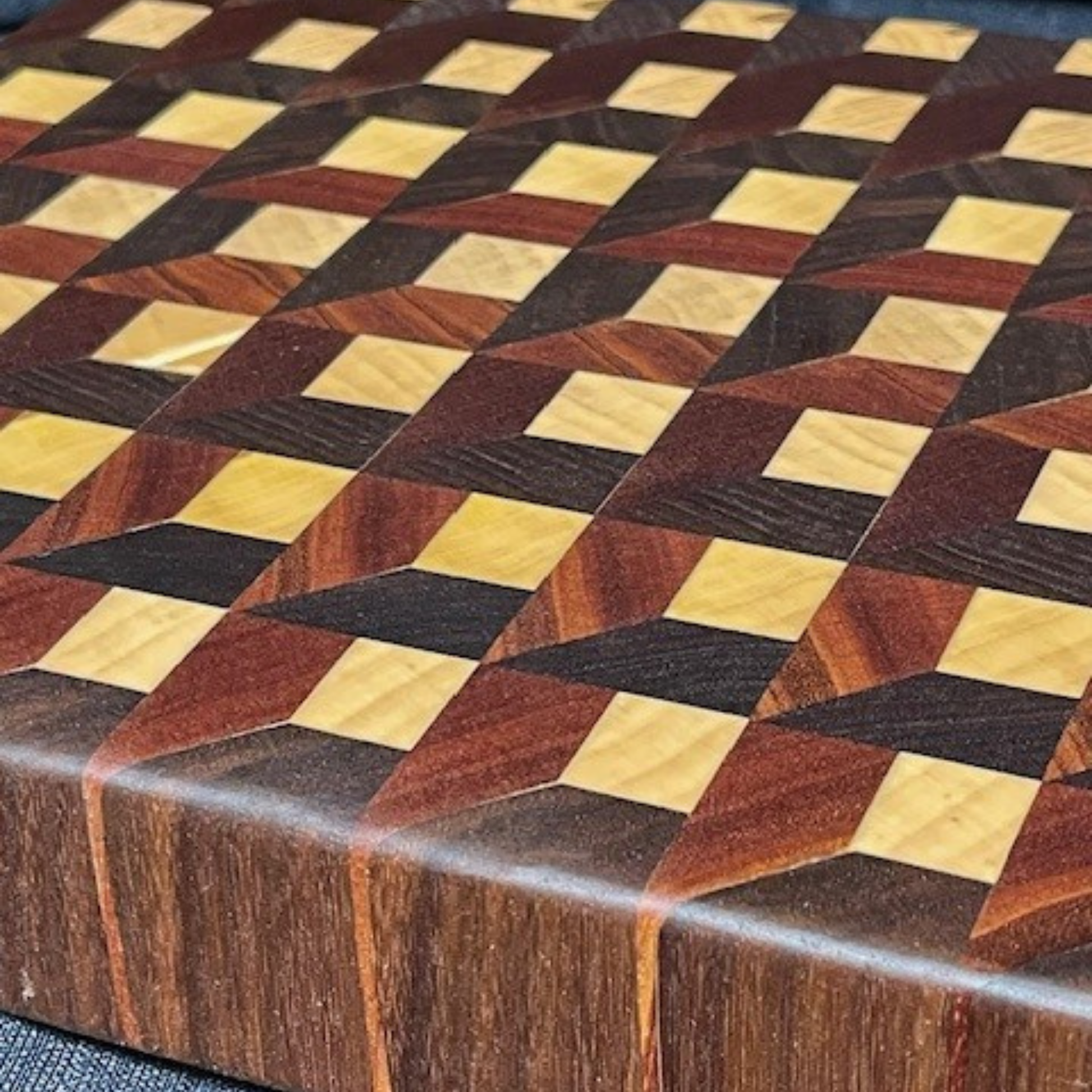 3D cubic design cutting board handcrafted from solid hardwood by Hoeksema Woodworking