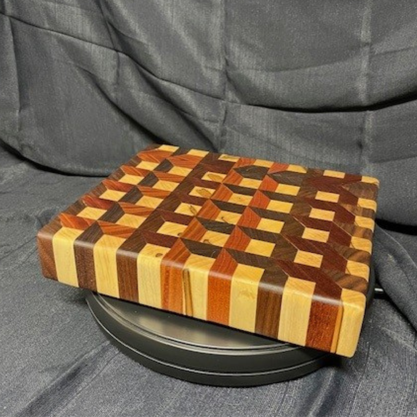 3D cubic design cutting board handcrafted from solid hardwood by Hoeksema Woodworking
